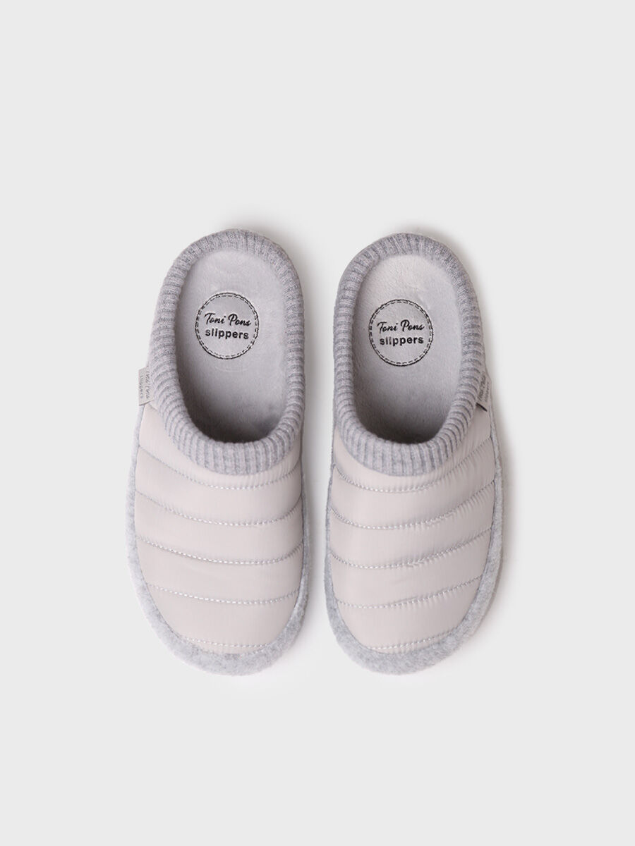Zapatilla tipo zueco para mujer en tejido acolchado y fieltro | MORA-TK