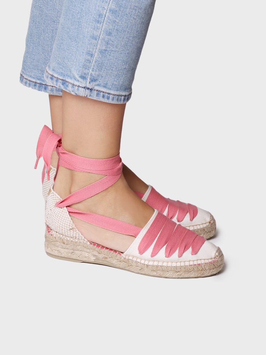 Zapatillas cerradas tacón bajo | GAVET-CU