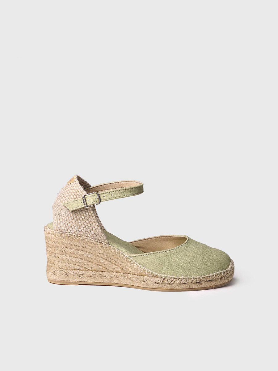 Zapatillas cerradas de tacón | CALDES