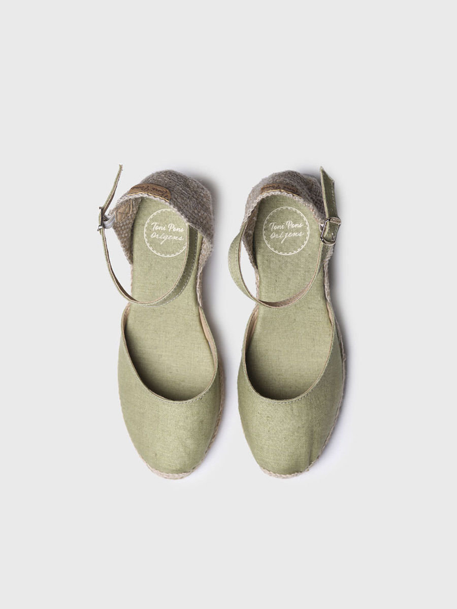 Zapatillas cerradas de tacón | CALDES