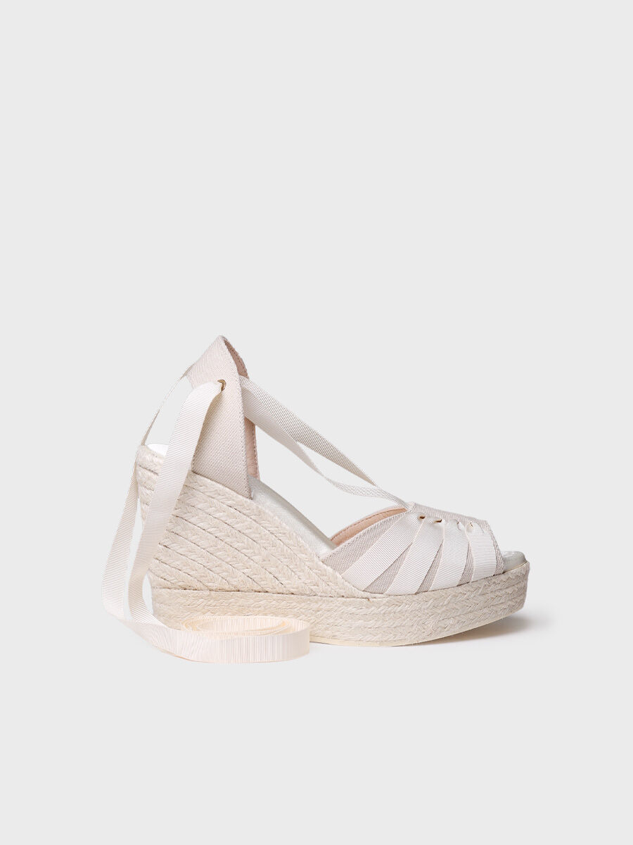 Zapatillas abiertas de tiras | DELILAH