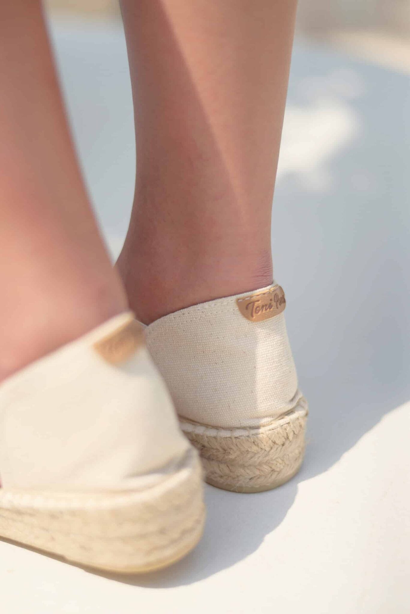 Sandalias cerradas para mujer | ELASTIC