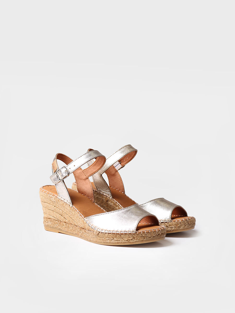 Zapatillas abiertas doradas | SIA-P