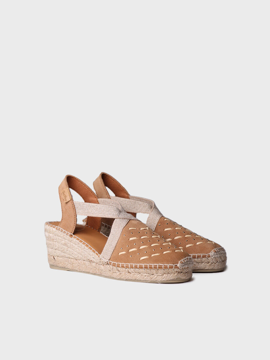 Zapatillas cerradas de tacón | TATIANA
