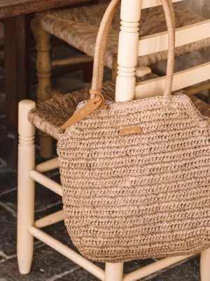 Bolso de rafia de papel con tira removible | DOROTHY
